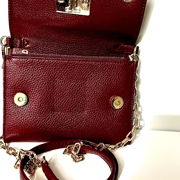 Tory Burch Authentic Goldtone Chain Slingbag & Wristlet/CP case Leather Burgundy - Picture 10 of 16